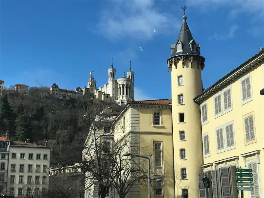 Chaleureux Studio Coeur St Jean Bellecour ليون المظهر الخارجي الصورة
